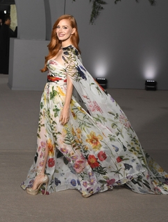 Jessica Chastain feet photo thumbnail