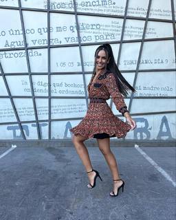 Cristina Pedroche feet photo thumbnail