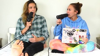 Rachel Ballinger feet photo thumbnail