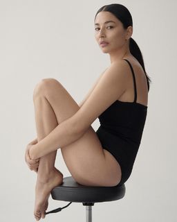 Jessica Gomes feet photo thumbnail