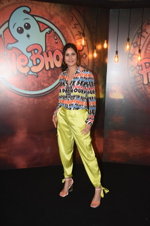 Katrina Kaif feet photo thumbnail
