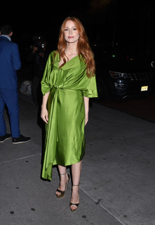 Jessica Chastain feet photo thumbnail