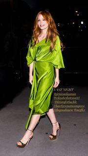 Jessica Chastain feet photo thumbnail