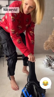 Ana Hickmann feet photo thumbnail