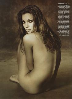 Kate Moss feet photo thumbnail