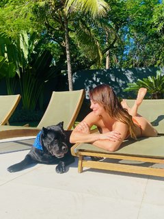 Paolla Oliveira feet photo thumbnail