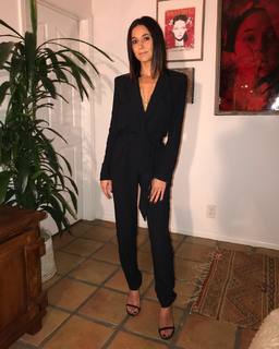 Emmanuelle Chriqui feet photo thumbnail