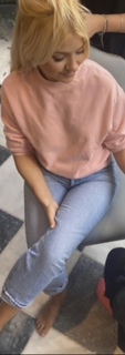 Holly Willoughby feet photo thumbnail