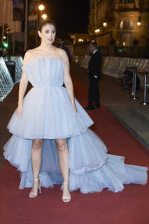 Blanca Suárez feet photo thumbnail