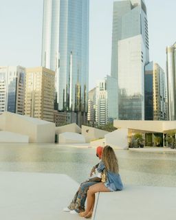 Lauren R. Wood feet photo thumbnail