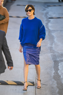 Charlize Theron feet photo thumbnail