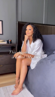 Tia Mowry feet photo thumbnail