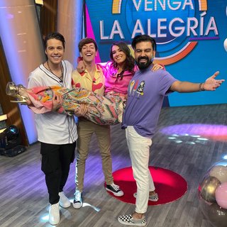 Laura González feet photo thumbnail