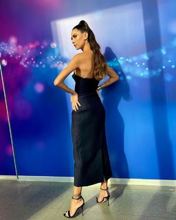 Melissa Satta feet photo thumbnail