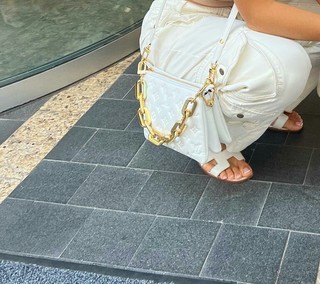 Jena Frumes feet photo thumbnail