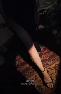 Carolina Ardohain feet photo thumbnail