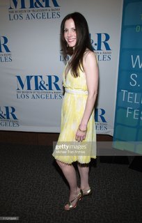 Mary-Louise Parker feet photo thumbnail