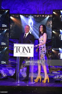 Mary-Louise Parker feet photo thumbnail