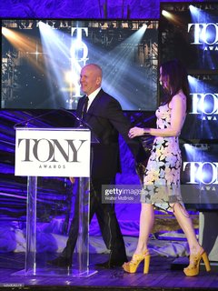 Mary-Louise Parker feet photo thumbnail