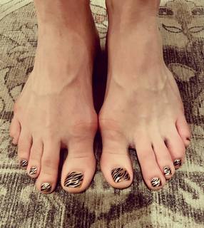 Chloë Grace Moretz feet photo thumbnail