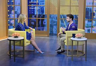 Amy Robach feet photo thumbnail