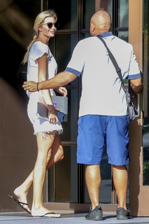 Ivanka Trump feet photo thumbnail