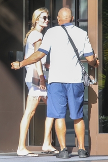 Ivanka Trump feet photo thumbnail