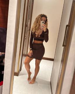 Jena Frumes feet photo thumbnail
