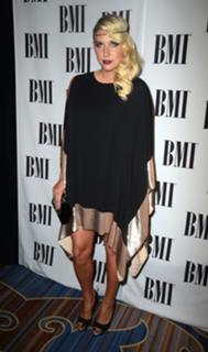 Kesha feet photo thumbnail