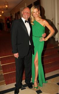 Karolina Kurkova feet photo thumbnail