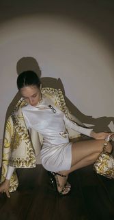 Xenia Tchoumitcheva feet photo thumbnail