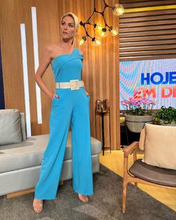 Ana Hickmann feet photo thumbnail