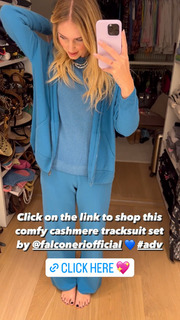 Chiara Ferragni feet photo thumbnail