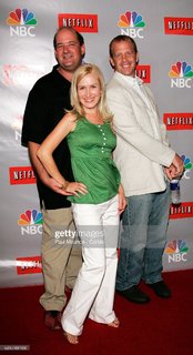 Angela Kinsey feet photo thumbnail