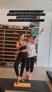 Paula Echevarría feet photo thumbnail