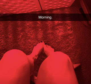 Brittney Smith feet photo thumbnail