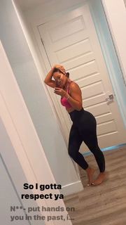 Evelyn Lozada feet photo thumbnail