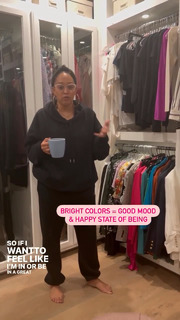 Tia Mowry feet photo thumbnail
