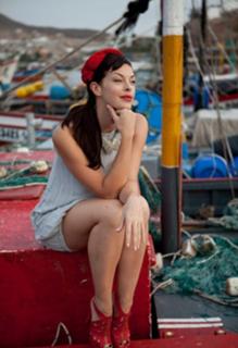 Pollyanna McIntosh feet photo 1