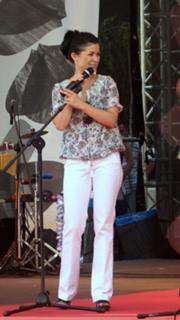 Katarzyna Cichopek feet photo thumbnail
