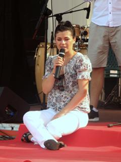 Katarzyna Cichopek feet photo thumbnail