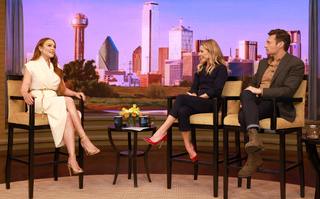 Lindsay Lohan feet photo thumbnail
