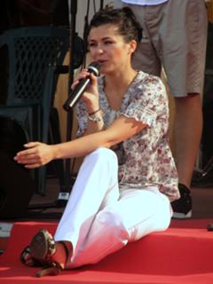 Katarzyna Cichopek feet photo thumbnail
