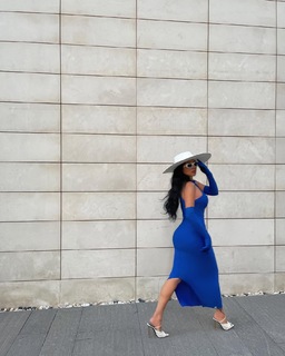 Haifa Wehbe feet photo thumbnail