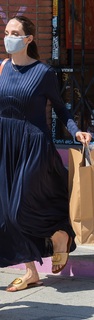 Angelina Jolie feet photo thumbnail