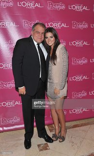 Maite Perroni feet photo thumbnail