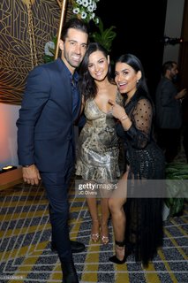 Maite Perroni feet photo thumbnail