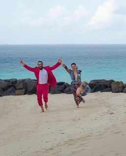 Maite Perroni feet photo thumbnail