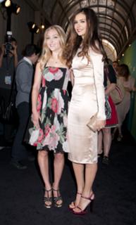 Nina Dobrev feet photo thumbnail