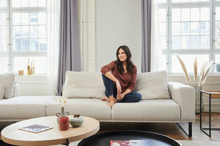 Bettina Zimmermann feet photo thumbnail
